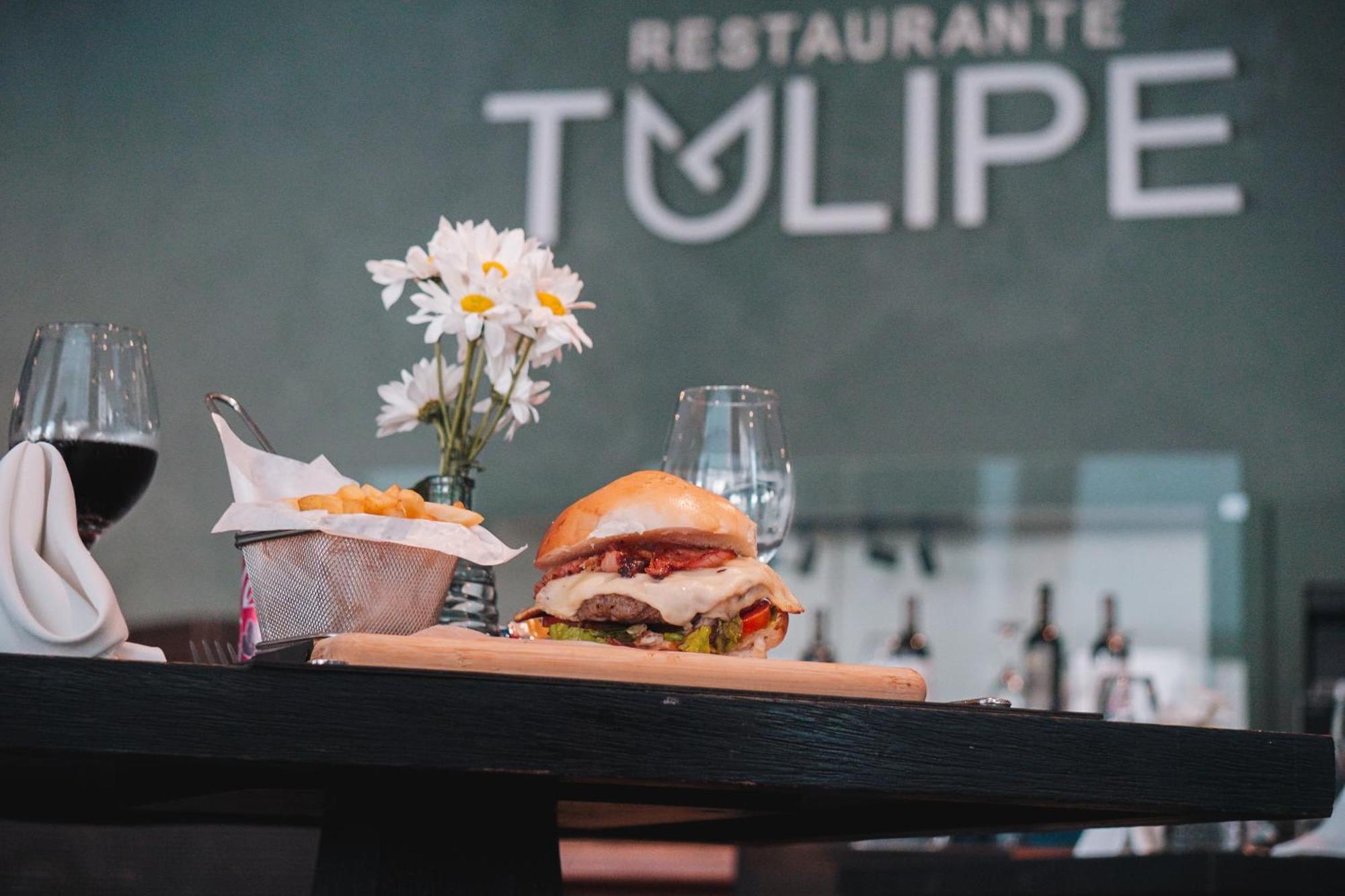 Golden Tulip Porto Vitoria Hotell Eksteriør bilde
